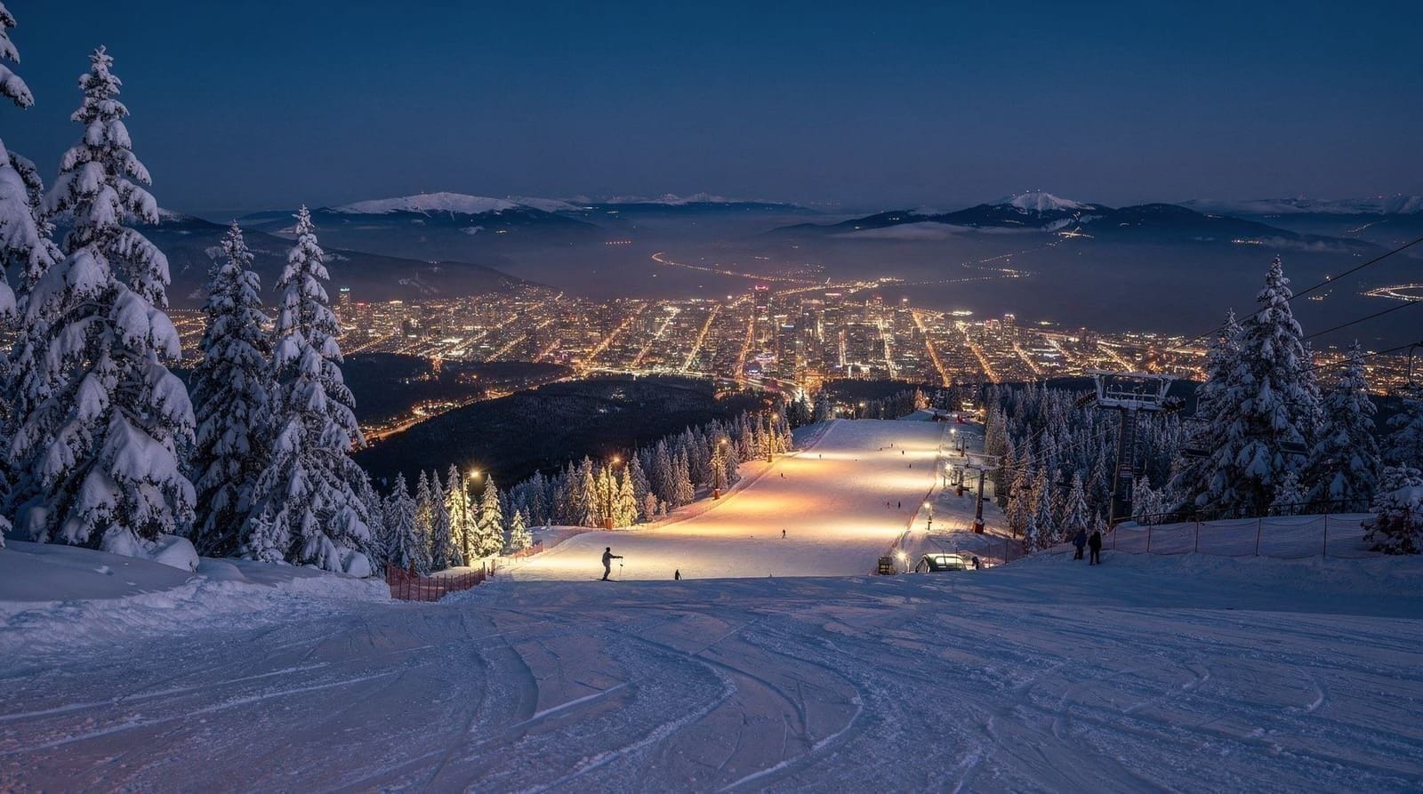 Grouse Mountain in inverno — sci, sci notturno e stagione della neve